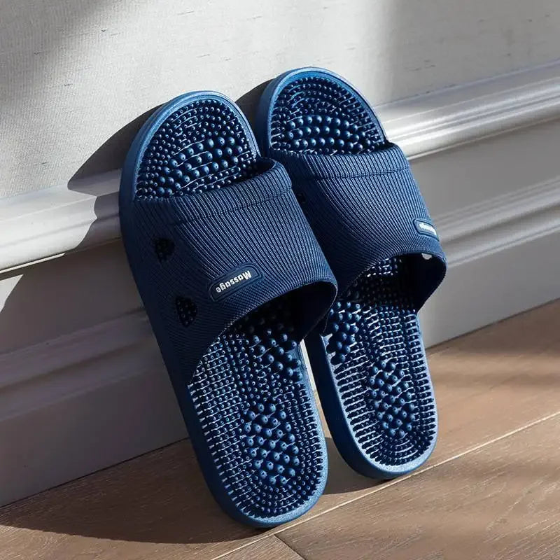 Pebble | Massage-Sole Pool Slide