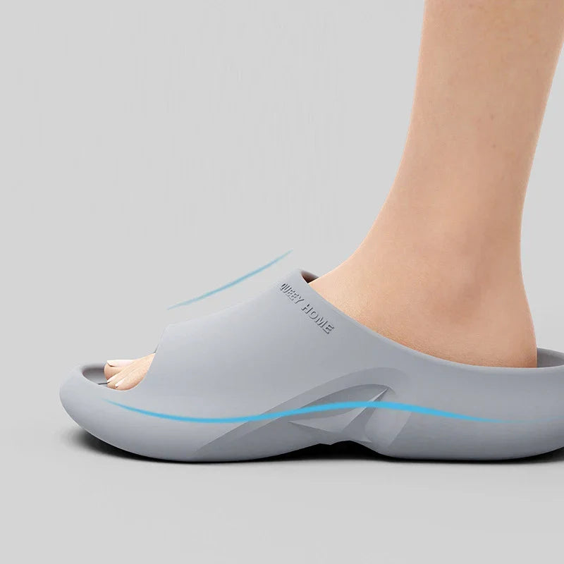 Ellis | Cushioned Recovery Slide