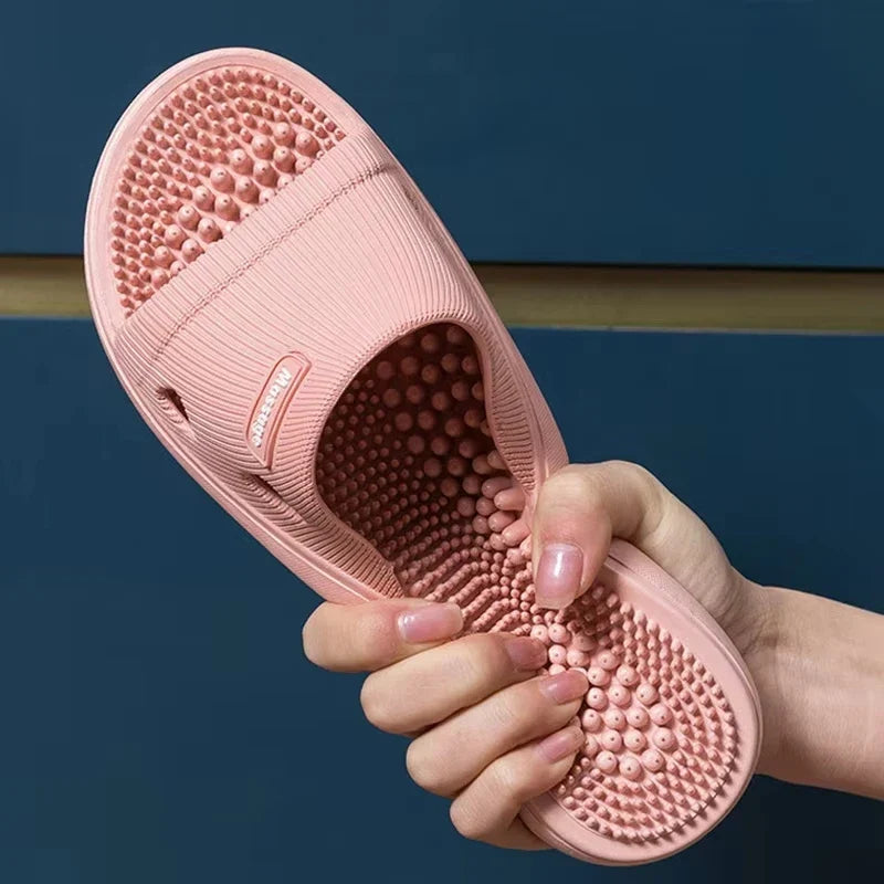 Pebble | Massage-Sole Pool Slide